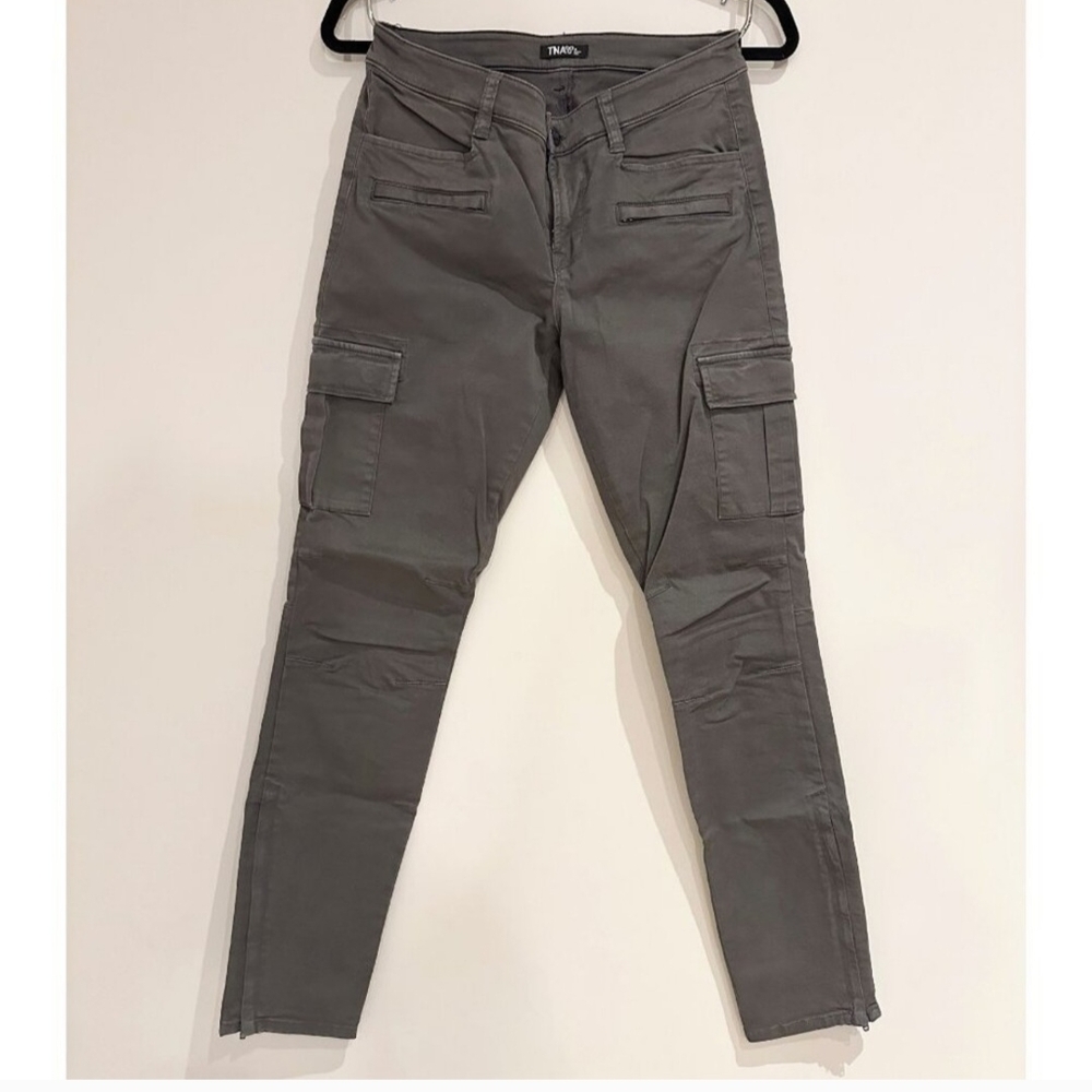 Women's Gray Cargo Pant